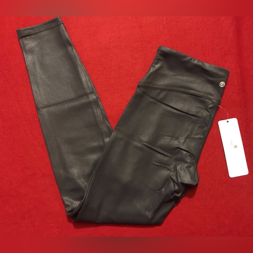 NWT CRZ YOGA Butterluxe Matte Faux Leather Leggings - Picture 11 of 14